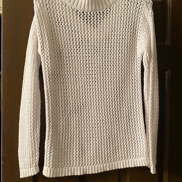 Talbots White Cotton V Neck Summer Sweater! - Picture 2 of 4